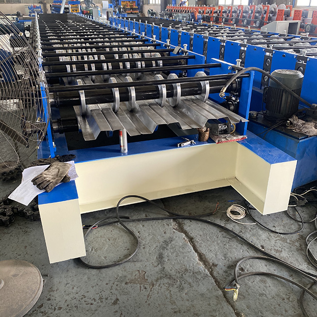 Floor Decking Equipment